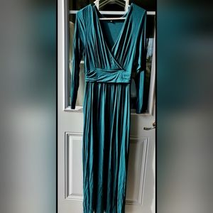 Long sleeved Maxi - LIKE NEW